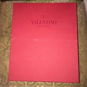 Valentino box, tissue and instructions envelope